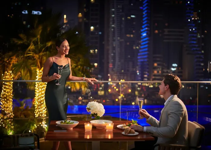 Jumeirah Living Marina Gate Dubai